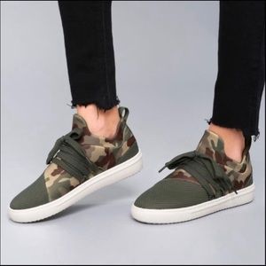 Camouflage Women's Sneakers